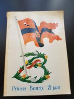 Prinses Beatrix 21 jaar boek, Verzamelen, Koninklijk Huis en Royalty, Ophalen of Verzenden, Zo goed als nieuw, Tijdschrift of Boek