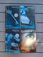 Boeken van E L James vijftig tinten, Ophalen of Verzenden, Zo goed als nieuw