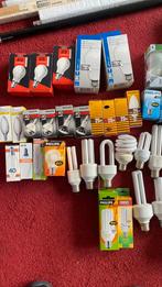 LED  gloeilampen en oud type. TL lampen, Ophalen of Verzenden, Zo goed als nieuw, Minder dan 30 watt, Overige fittingen