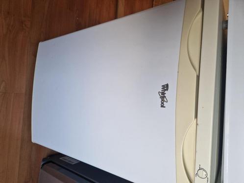Kleding kasten, Diepvriezer, Bed, Auto- kinderstoel, Antieke, Huis en Inrichting, Woonaccessoires | Prullenbakken, Gebruikt, Overige materialen