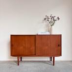 VINTAGE | DRESSOIR | KASTJE | SIDEBOARD | DEENS | TEAK, Huis en Inrichting, Kasten | Dressoirs, Ophalen, Gebruikt, 25 tot 50 cm