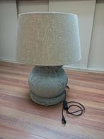 Hele mooie betonnen stenen tafellamp van BRYNXZ, Rond, Ophalen of Verzenden, 50 cm of meer, Grijs