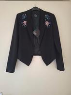 Zwarte dames blazer met borduursel, maat S, Kleding | Dames, Zwart, Nieuw, Ophalen of Verzenden, Jasje