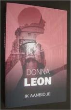Donna Leon : Ik aanbid je, Ophalen of Verzenden, Zo goed als nieuw