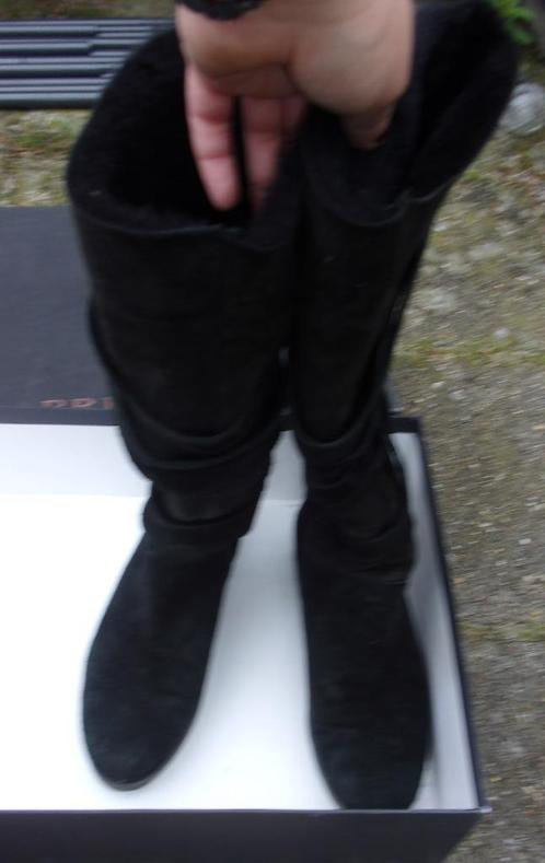 Laarzen maat 38, Kleding | Dames, Schoenen, Zo goed als nieuw, Hoge laarzen, Zwart, Ophalen of Verzenden