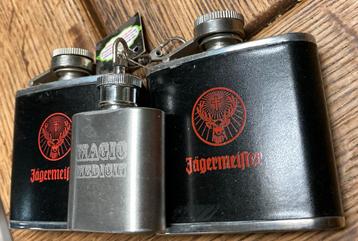 Jägermeister en RVS Heupfles zakfles Sleutelhanger beschikbaar voor biedingen