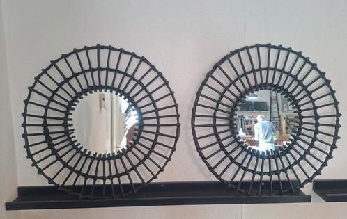 Set van 2 rotan spiegels, Huis en Inrichting, Woonaccessoires | Spiegels, Zo goed als nieuw, 50 tot 75 cm, Minder dan 100 cm, Rond