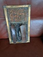 Zeer oude kleding borstel houder, Antiek en Kunst, Antiek | Spiegels, Ophalen of Verzenden, Rond, Minder dan 50 cm