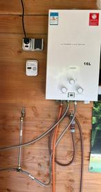 buiten/binnen geiser 16 liter incl. aansluitingkabels douche, Ophalen, Zo goed als nieuw