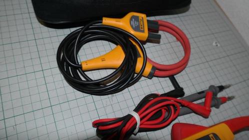 FLUKE 373 /376/376fc stroomtang / multimeter /ampere tang, Doe-het-zelf en Verbouw, Meetapparatuur, Gebruikt, Multimeter, Ophalen of Verzenden
