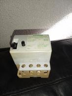 Siemens Aardlekschakelaar SFJ 5SV3 071-4 A, Ophalen of Verzenden, Gebruikt, Schakelaar