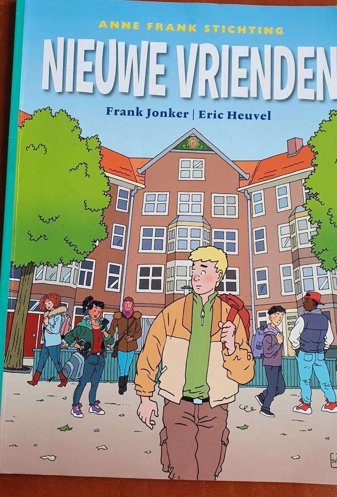 Nieuwe Vrienden - Anne Frank Stichting, Boeken, Kinderboeken | Jeugd | onder 10 jaar, Gelezen, Fictie algemeen, Ophalen of Verzenden