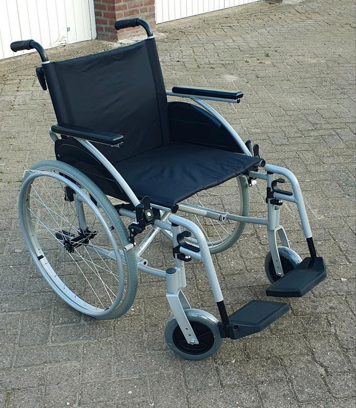 Lichtgewicht rolstoel inklapbaar merk Excel G-Evolution, Diversen, Rolstoelen, Nieuw, Duwrolstoel, Inklapbaar, Ophalen of Verzenden