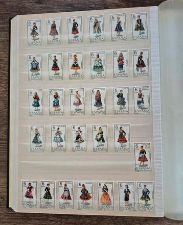 Espana - 31 postzegels Espana 6 ptas "Spain Folk Costumes" beschikbaar voor biedingen
