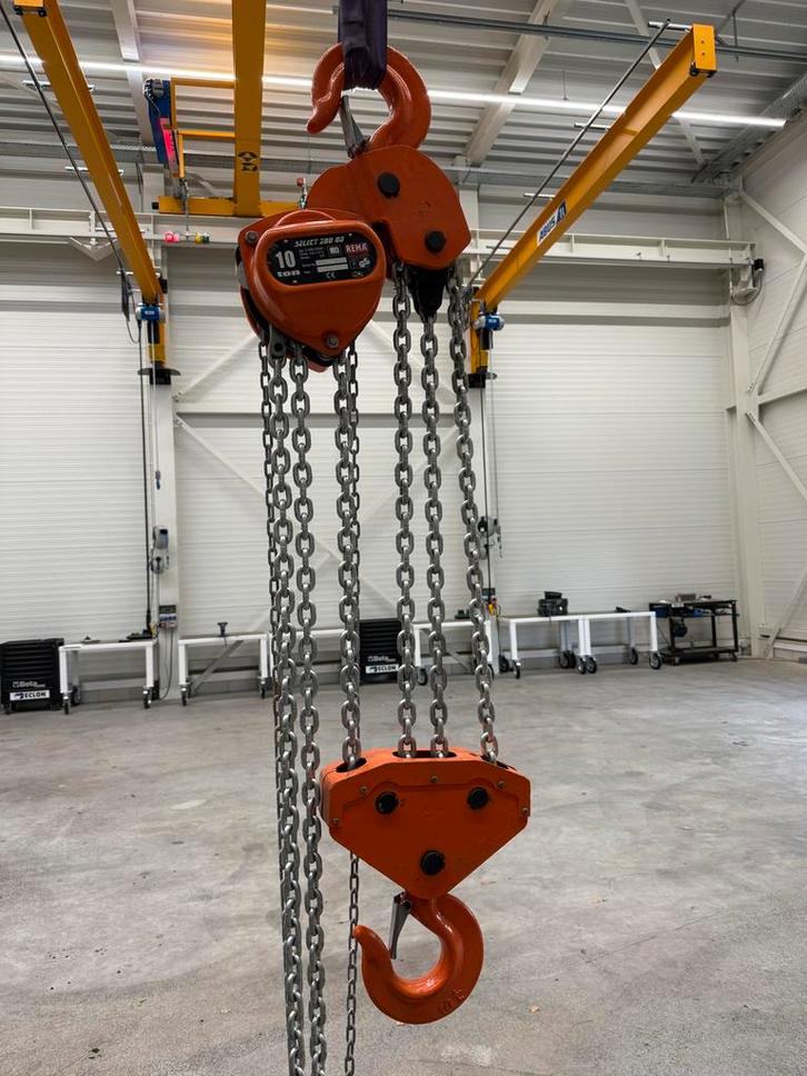 Kettingtakel 10T - 6m Hefhoogte (2 stuks beschikbaar), Zakelijke goederen, Machines en Bouw | Liften, Steigers en Ladders, Ophalen