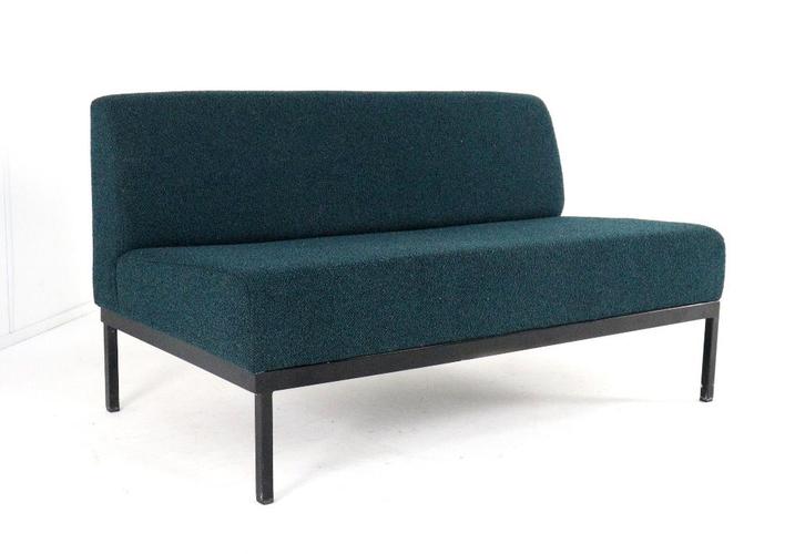 Kho Liang Ie Artifort bank 070 vintage gestoffeerd bezorging, Huis en Inrichting, Banken | Sofa's en Chaises Longues, Gebruikt