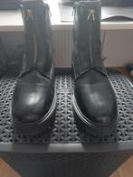 Zwarte dames enkellaarsje mt 41, Kleding | Dames, Schoenen, Ophalen of Verzenden, Zo goed als nieuw, Zwart