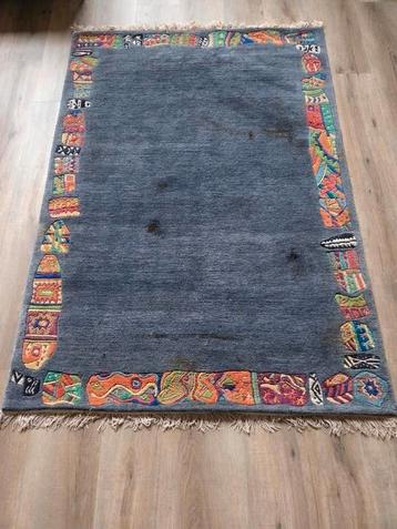 Modern Perzisch  kleed  tapijt beschikbaar voor biedingen