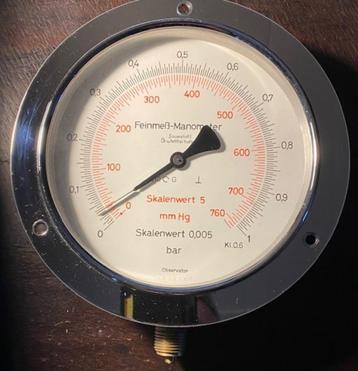 Manometer  beschikbaar voor biedingen