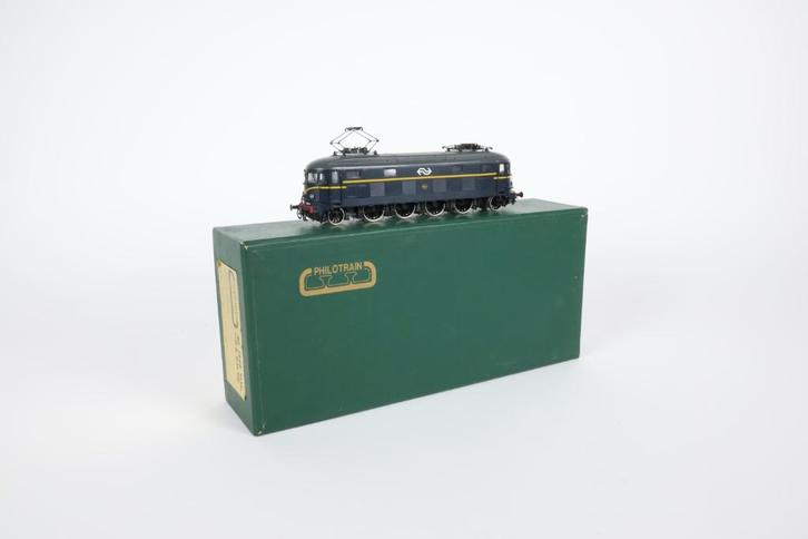 Philotrain NS 1000 met NS vignet, Hobby en Vrije tijd, Modeltreinen | H0, Zo goed als nieuw, Locomotief, Gelijkstroom, Overige merken
