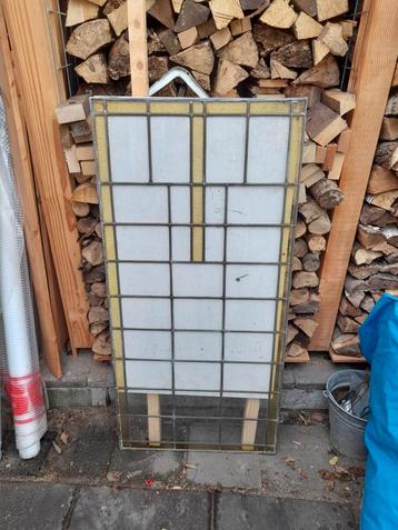 2 glas in lood ramen uit kamer ensuite deuren. beschikbaar voor biedingen