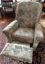 Gebloemde relaxstoel, Huis en Inrichting, Fauteuils, Ophalen, Zo goed als nieuw, 50 tot 75 cm
