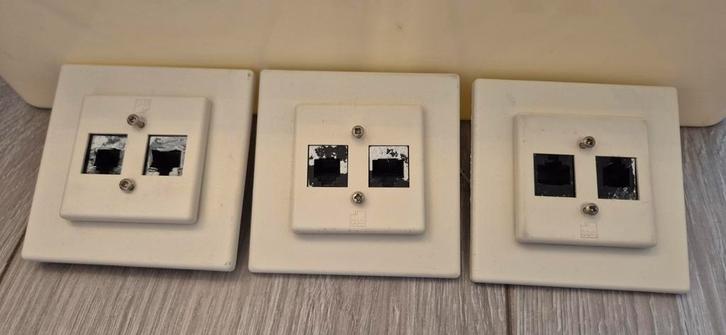 PTT Internet & Telefonie Aansluitingen - 3 Stuks, Computers en Software, Powerlines, Gebruikt, Ophalen