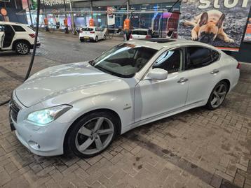 Infiniti M-serie 3.5 V6 225KW Hybrid Aut7 2011 Grijs beschikbaar voor biedingen