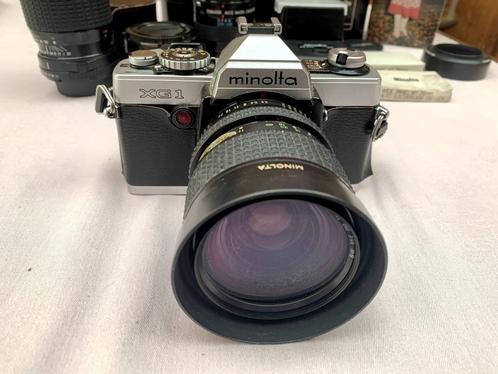 Minolta XG 1 met diverse lenzen, Audio, Tv en Foto, Fotocamera's Analoog, Zo goed als nieuw, Spiegelreflex, Minolta, Ophalen of Verzenden