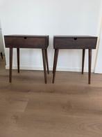 Twee mooie moderne nachtkastjes, Ophalen, Zo goed als nieuw, Hout, Minder dan 45 cm