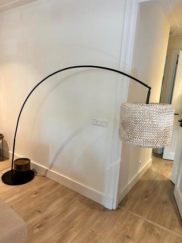 IKEA floor lamp with lamp shade and bulbs
