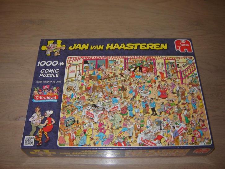 Puzzel Jan van Haasteren HOERA, KRUITVAT 40 JAAR 1000 NIEUW, Hobby en Vrije tijd, Denksport en Puzzels, Nieuw, Legpuzzel, 500 t/m 1500 stukjes