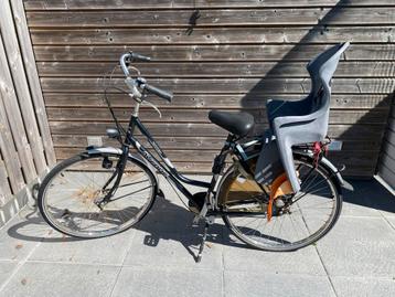 Damesfiets met 3 versnellingen beschikbaar voor biedingen