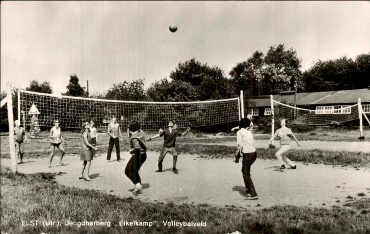 Elst - Volleybalveld - Eikelkamp, Verzamelen, Ansichtkaarten | Nederland, Gelopen, Utrecht, Voor 1920, Ophalen of Verzenden