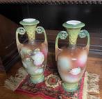 Twee Antieke Art Nouveau Vazen met Rozen, Ophalen of Verzenden