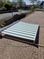 Electrisch zonnescherm groen/wit, Tuin en Terras, Zonneschermen, Ophalen, Gebruikt, Knikarmscherm, Elektrisch