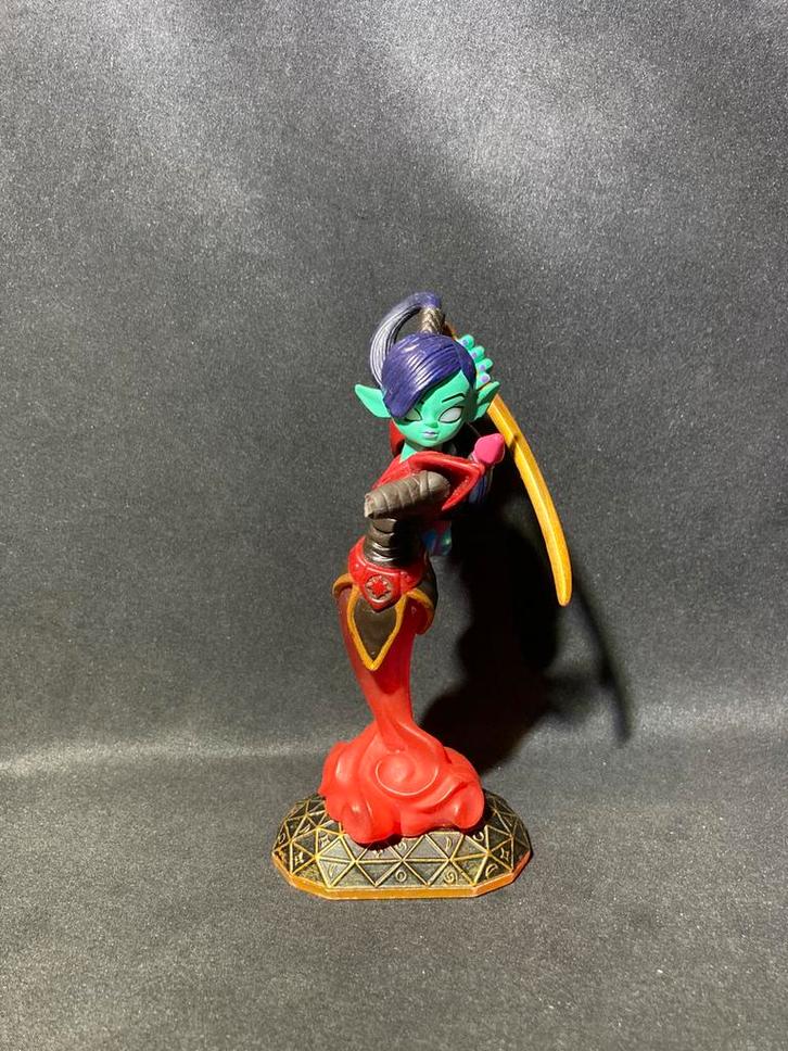 Skylanders Giants Scarlet Ninjini beschadigd, Spelcomputers en Games, Games | Nintendo Wii, Zo goed als nieuw, Avontuur en Actie