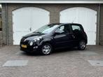 Renault Twingo 1.2 16V Authentique met Trekhaak (bj 2012), Voorwielaandrijving, Gebruikt, 4 cilinders, 4 stoelen