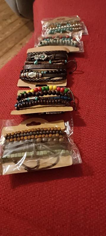 Armbandjes - Diverse Stijlen beschikbaar voor biedingen