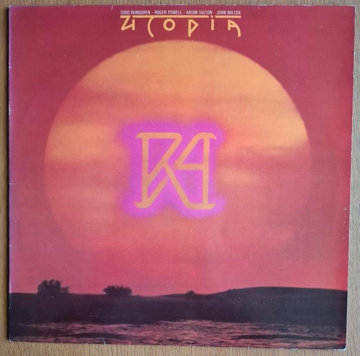 Utopia : RA 1977 lp vinyl album, Cd's en Dvd's, Vinyl | Rock, Zo goed als nieuw, Alternative, 12 inch, Ophalen of Verzenden
