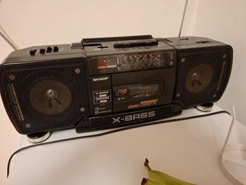 Sharp radio/cassette jaren 80 beschikbaar voor biedingen