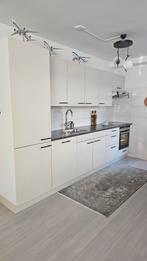 Keller keuken met 4 siemens apparaten en quooker, Huis en Inrichting, Wit, Enkelwandige keuken, Ophalen of Verzenden, Zo goed als nieuw