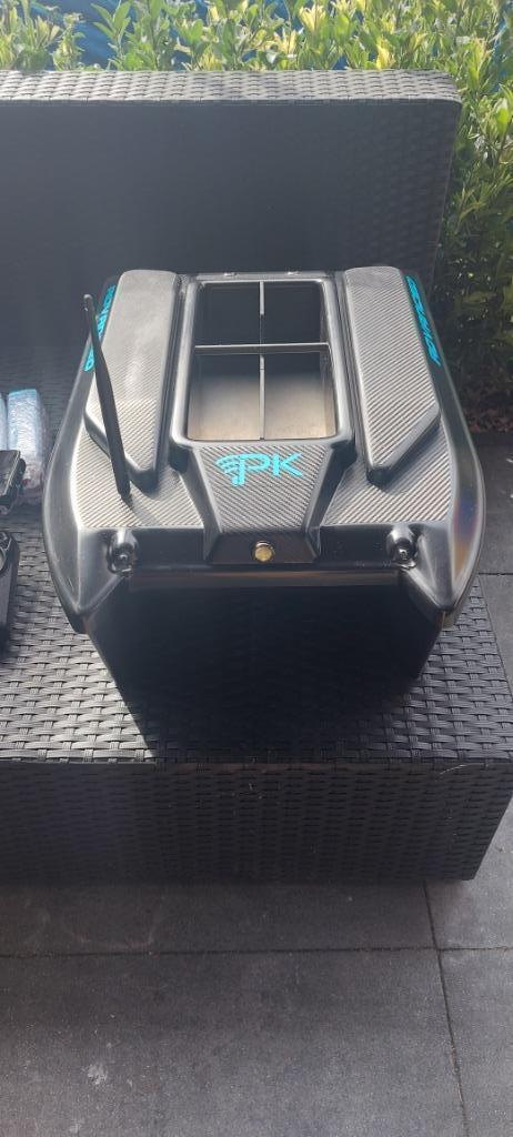 PK advanced voerboot, Watersport en Boten, Hengelsport | Karpervissen, Zo goed als nieuw, Overige typen, Ophalen