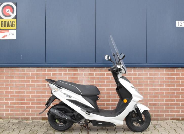 Kymco VP50, Fietsen en Brommers, Scooters | Kymco, Gebruikt, Overige modellen, Maximaal 45 km/u, Benzine, Ophalen