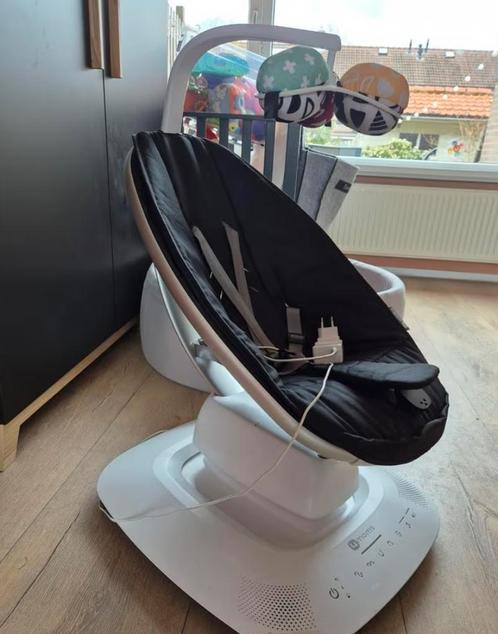 Mamaroo 5 4moms + Extra onderstel/motor!!, Kinderen en Baby's, Wipstoeltjes, Zo goed als nieuw, Overige merken, Ophalen of Verzenden