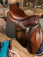 Cwd zadel 17,5 inch, Dieren en Toebehoren, Ophalen, Zo goed als nieuw, Springen