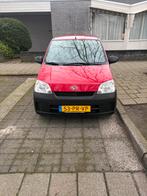 Daihatsu Cuore 1.0 Osaka 3D 2004 Rood, Auto's, Daihatsu, Voorwielaandrijving, 600 kg, 18 €/maand, Cuore