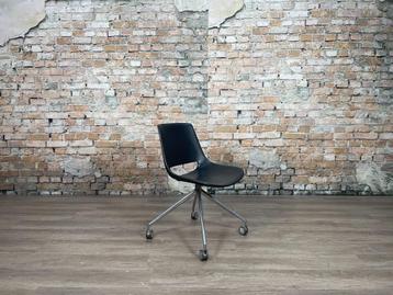 Arper Palm zwart bij TheReSales beschikbaar voor biedingen