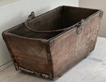 Kist gereedschapskist plukmand oud frans mand riet hout beschikbaar voor biedingen