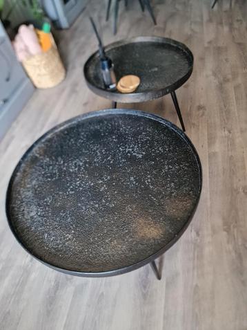 Salon tafels. Zwart beschikbaar voor biedingen